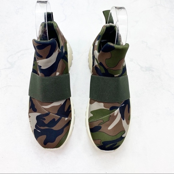 [J Slides] Green Camo Manic Sneaker - Picture 6 of 7